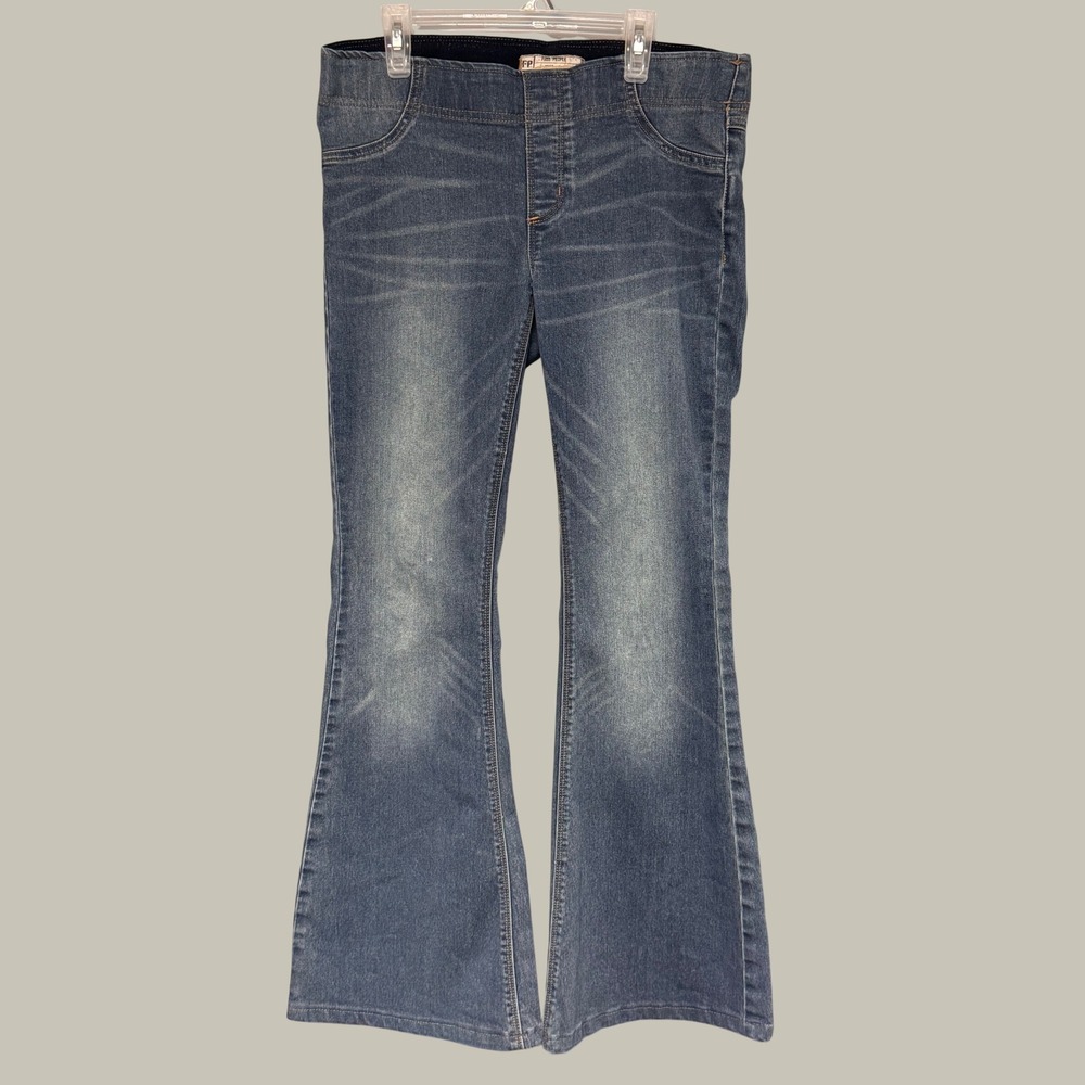Free People Penny Pull On Flare Jeans Medium Wash Blue Bell Bottoms Size 27